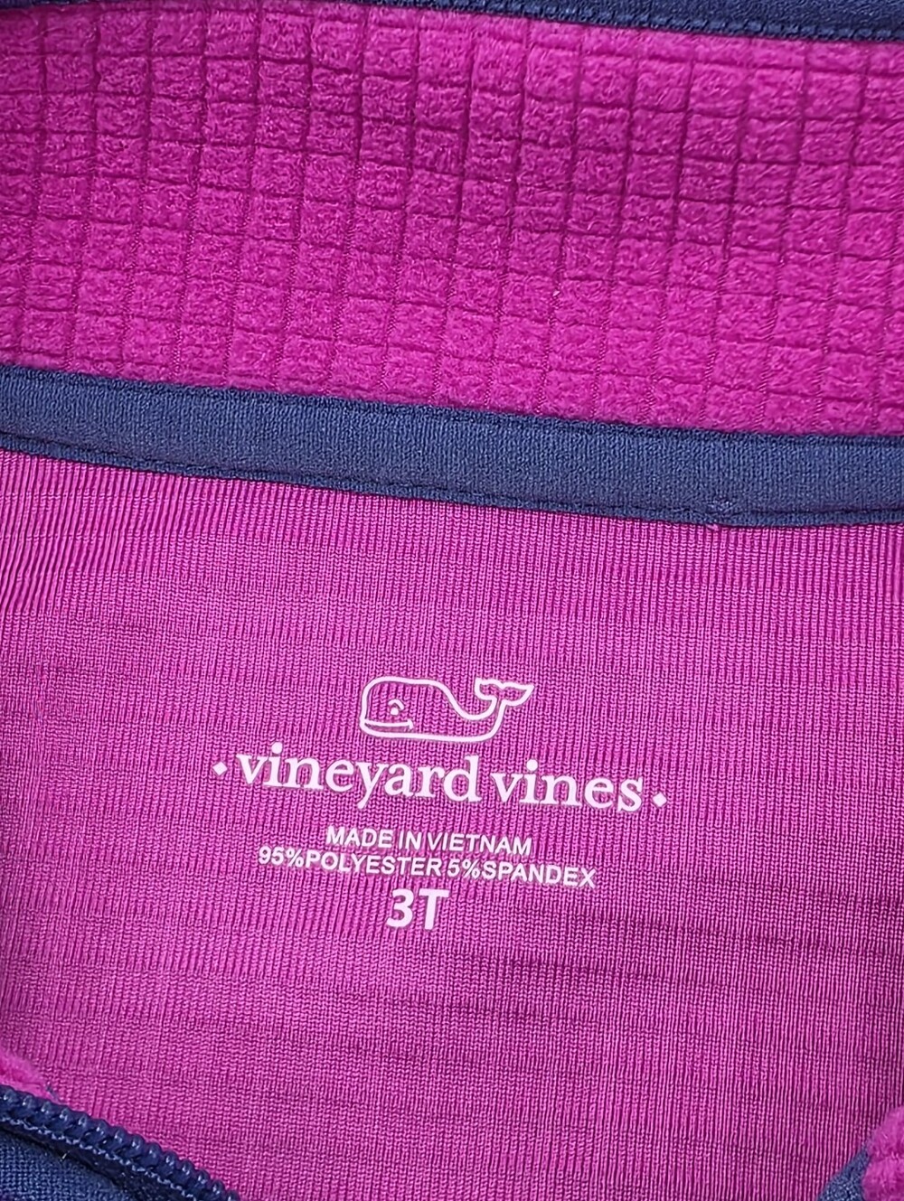 Vineyard Vines girls' textured fleece pullover size 3T - Picture 4 of 5